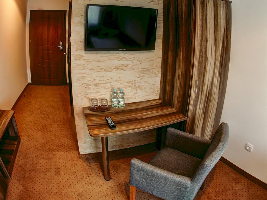 Hotel Serby Glogow  Bilik gambar